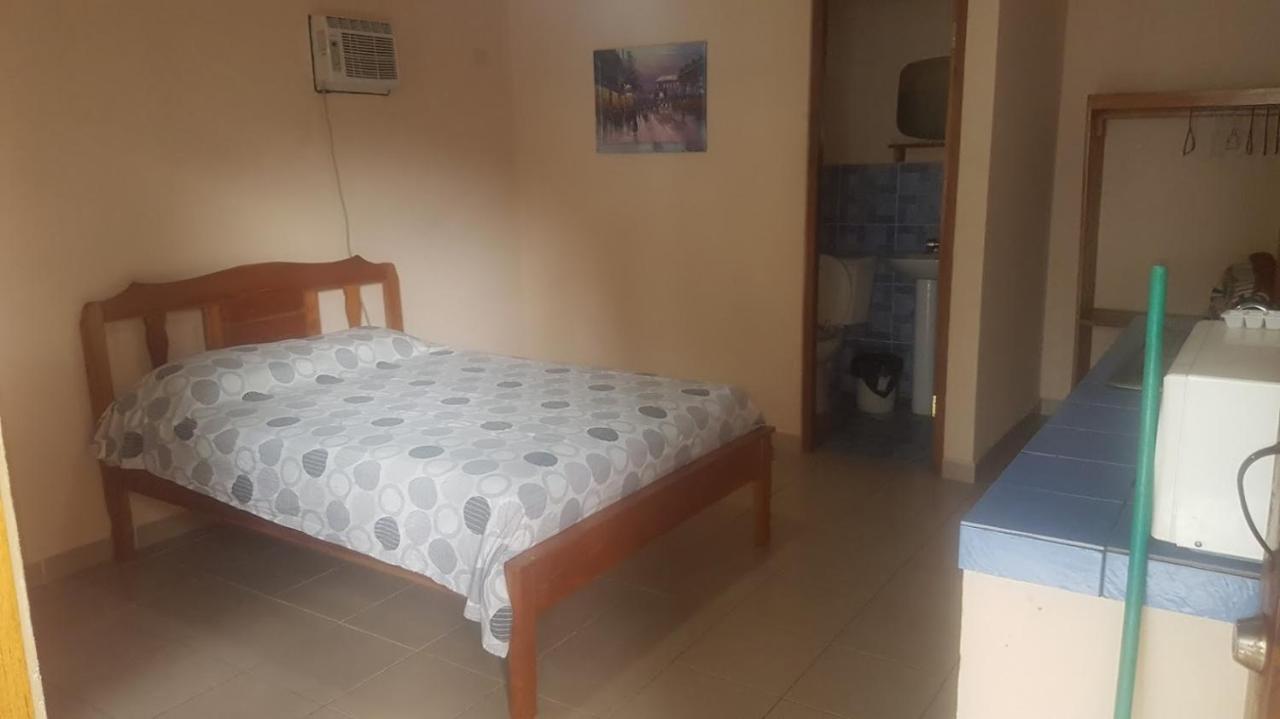 Sunrise Inn Puerto Armuelles ภายนอก รูปภาพ